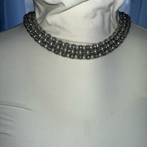 Christian Bernard Elegant Necklace - Picture 5 of 6